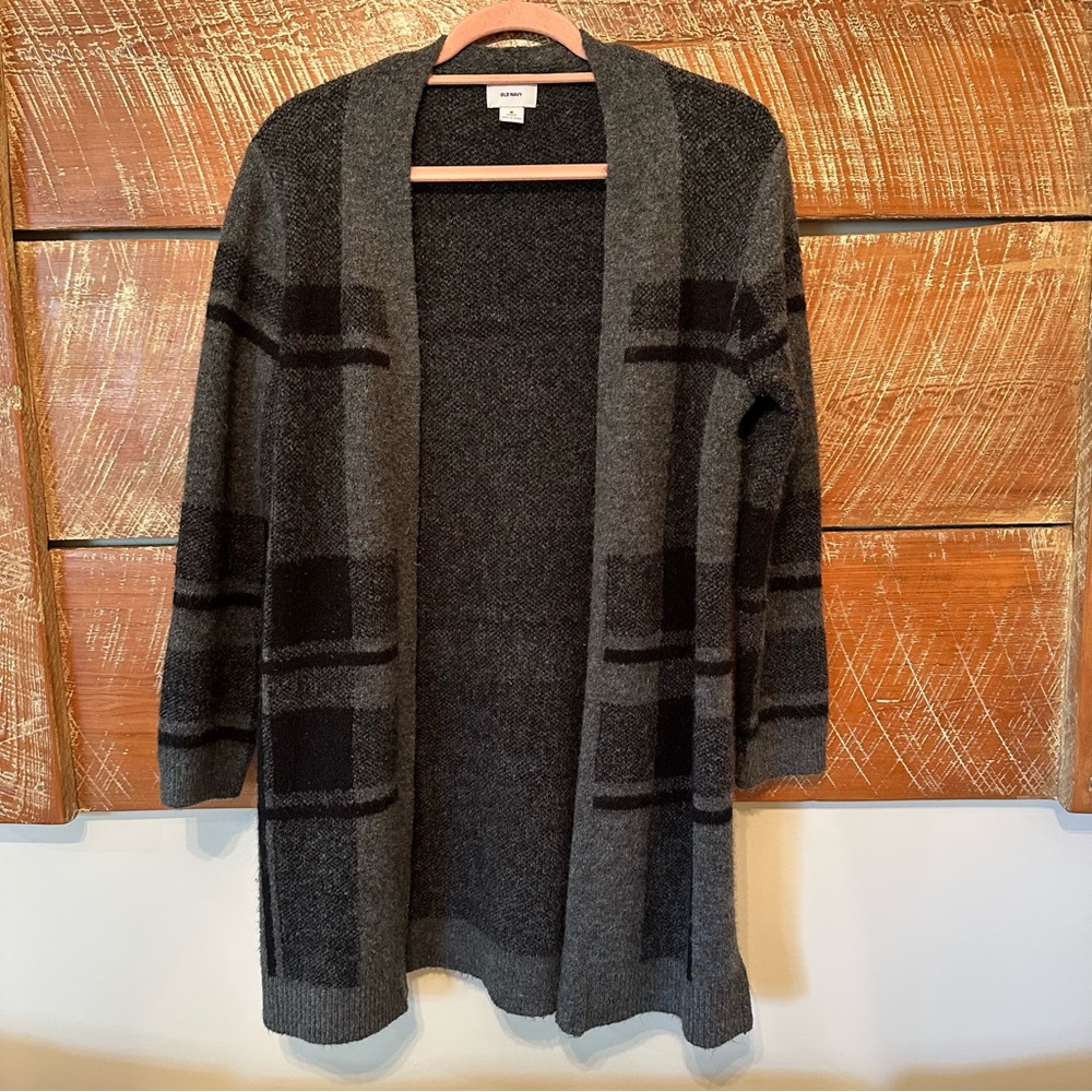 Old Navy Gray and Black Plaid Open Style Cardigan Size M
